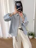 26 Camisa Minimalista de Cor Sólida 100% Algodão para o Início do Outono, Gola Lapela, Corte Relaxado, Camisa Versátil para Camadas 35091