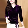 Blusa elegante e estilosa de veludo com cordão e manga longa para mulheres, novo modelo primavera/outono 2026, moderna, modeladora, versátil, base para looks