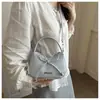 Bolso cruzado de lunares estilo coreano transfronterizo 2026 nueva moda versátil ins bolso de mano de moda bolso de un solo hombro para debajo del brazo para mujer