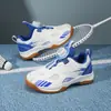 Tênis de tênis infantis com botões giratórios, calçados esportivos especializados para badminton, novo modelo 2026 para adolescentes, meninas e meninos
