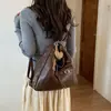 Bolso de Hombro Grande de Capacidad Simple Casual para Mujer 2026 Verano Nuevo Alta Apariencia Mochila Cruzada para Viajes Cotidianos