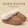 Pantuflas de Algodón Impermeables de PU para Mujer 2026 Nuevo Otoño/Invierno para Interiores Hogar Suela Gruesa Antideslizantes Cálidas Cobertura Completa Zapatos Postparto