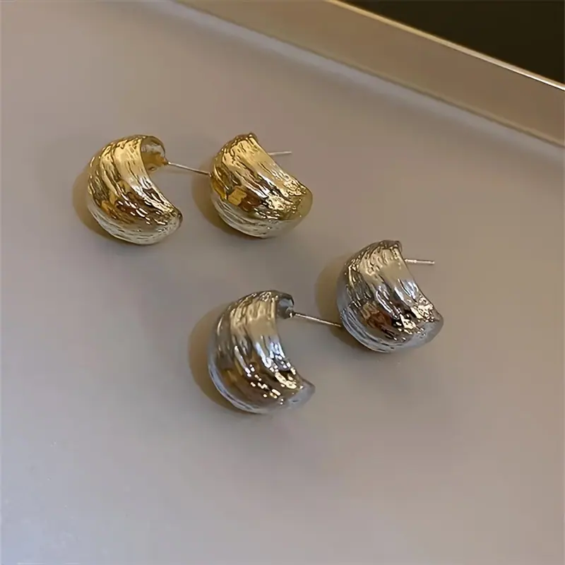 003.