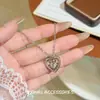 Collar de corazón calado vintage estilo coreano, estilo de mediados de siglo, dulce y genial, lujo ligero, sensación de alta gama, moderno, simple, versátil para el uso diario