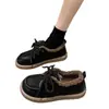 Mocasines Esponjosos de Suela Blanda para Mujer 2026 Nuevo Estilo Invierno Estilo Británico Zapatos Pequeños de Cuero Zapatos Peludos Cálidos Zapatos de Algodón con Cordones