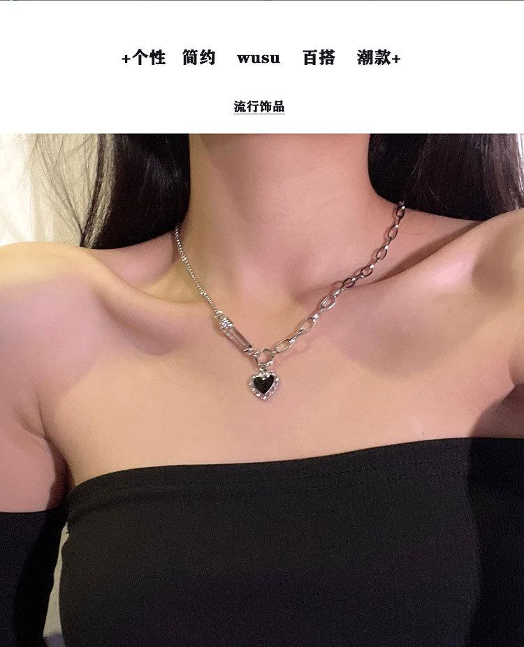 钻黑爱心项链详情_06.jpg