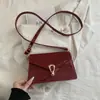 Bolso Pequeño Cuadrado Simple Personalizado de Color Sólido Retro para Mujer, Nuevo de Moda Verano 2026 Ligero para Viajar y Uso Diario Cruzado