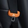 Adecuado para Mitsubishi enchufe de cinturón de seguridad hebilla de cinturón de seguridad cubierta protectora antiarañazos antidesgaste anticorte mano fila delantera y trasera Universal