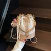 Bolsa Super Fogo Nicho Estampada Feminina 2025 Nova Chegada Verão Combina com Tudo Bolsa Transversal Fashion Explosões Bolsa de Mão Bolsa Balde