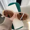 Nuevas Gafas de Sol de Moda Trendy para Mujer 2025 con Marco Ovalado Decoración de Clavo de Arroz Gafas de Sol Anti-UV Transfronterizas Europeas y Americanas