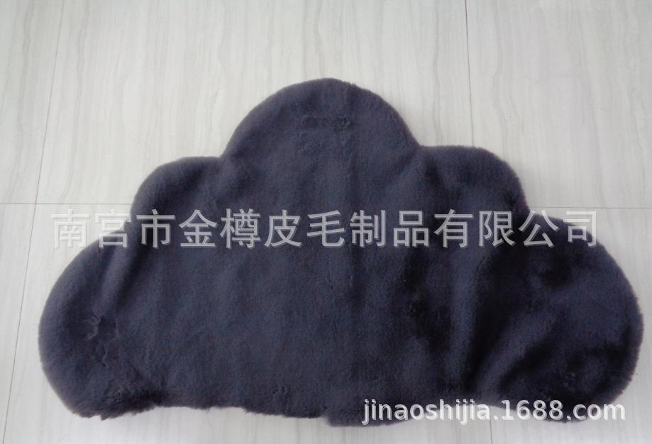 深灰
