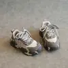 Tênis da moda para meninos 2026 novo primavera e outono sapatos de pai infantis tênis de corrida versáteis com sola macia para crianças mais velhas