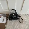 Mini Bolsa de Bolinhas Vermelhas para Mulheres 2026 Novo Estilo Bolsa de Mão de Luxo para o Dia a Dia Bolsa de Bowling Bolsa Transversal para Celular