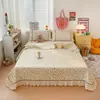 Conjunto de colcha de renda francesa de luxo, quatro peças, design A/B dupla face, colcha acolchoada espessa, fronha e capa de edredom, para cama de casa