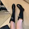 Botas altas de cuero para montar con hebilla metálica, punta redonda, cómodas y versátiles, nuevas para otoño e invierno 2026, para mujer
