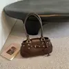 Bolso de Axila Estilo Británico Europeo para Chica Popular para Mujer Otoño Comercio Exterior Retro Versátil Bolso de Motocicleta Bolso de Hombro Único Casual