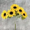 Girasol de simulación girasol boda transfronteriza lugar de boda fila camino guía arreglo floral accesorios de decoración del hogar flores artificiales falsas