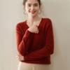 O Código Emagrecedor para Roupas de Trabalho ~ Suéter de Caxemira Feminino Gola V Regular Versátil Camiseta Básica de Caxemira Novo Estilo Outono e Inverno 2025