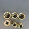 Accesorios para Máquinas Elevadoras: Llave de compuerta de agua tipo tornillo de rotación lateral accionada manualmente, hexagonal, cuadrada, redonda
