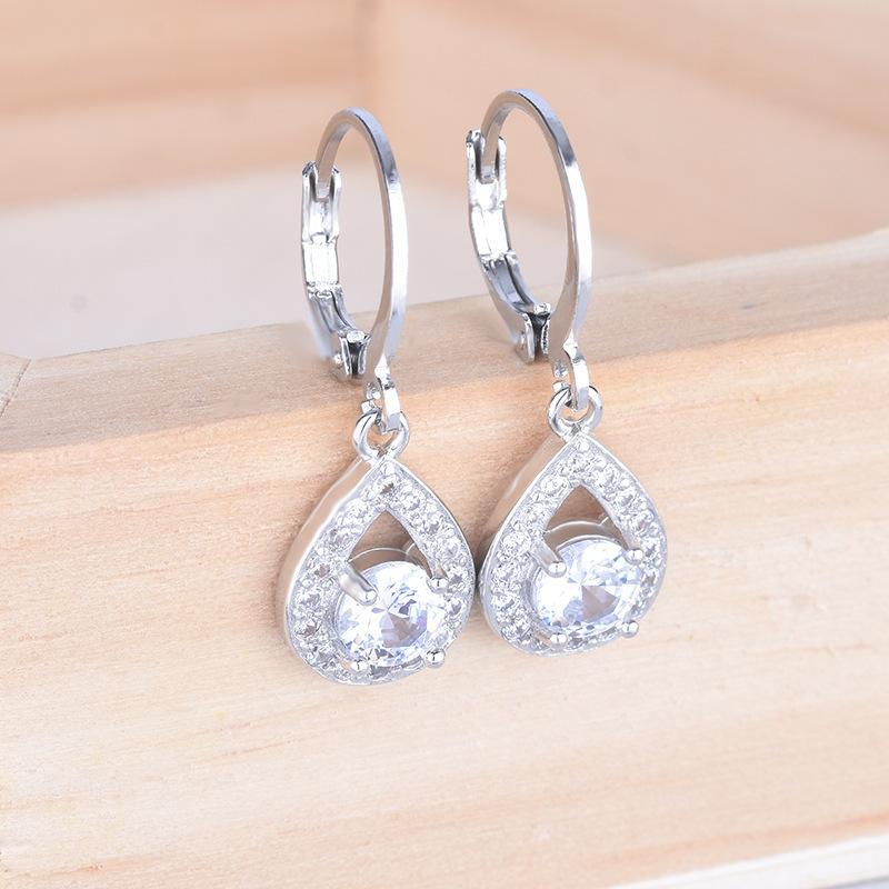 14897705421_1492657371