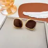 Pendientes de Trébol de Cuatro Hojas Maillard de Aguja de Plata Estilo Hong Kong Retro Elegantes Pendientes para el Trabajo Moda Femenina Lujo Ligero Pendientes de Gama Alta