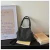 Bolsa de Lona Retro com Bolinhas Feminina 2025 Nova Tendência Coreana Nicho Estilo Preguiçoso Bolsa de Ombro Bolsa Tote de Grande Capacidade