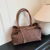 Bolso Tote Transfronterizo de Nicho Estampado de Leopardo para Mujer Otoño 2025 Nuevo Bolso Casual de Hombro Axila Estilo Occidental de Alta Calidad