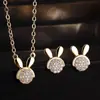 Rakol Set de Joyería Amazon Conejo Collar de Dos Piezas Pendientes Cobre Incrustado Circonio Joyería Clásica de Amazon para Mujeres