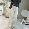 Um par de calças casuais de algodão lavado para inverno com forro de veludo para mulheres, espessas e quentes, cintura elástica, para pessoas baixinhas, ligeiramente elásticas, perna reta, calça pantalona