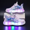Zapatillas deportivas para niñas con luces, nueva moda primavera-verano 2026, zapatos casuales transpirables, zapatillas de correr de cuero impermeables para niños