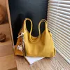 Bolso de Mano Retro de Alta Gama Coreano para Mujer Otoño Temprano 2025 Moda de Nicho Versátil Bolso de Hombro/Axila para Viajes