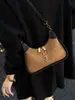 Bolsa Pequena Fosca Yangshulin Bolsa Transversal Feminina 2025 Nova Bolsa Carteiro Retro de Alta Qualidade Bolsa Croissant Bolsa de Ombro