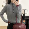 Suéter Feminino de Gola Alta Falsa de Duas Peças Outono e Inverno 2025 Novo Solto Casaco Outerwear Estilo Ocidental Top Tricotado Camiseta Base