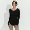 Novas Roupas de Yoga Cor Nude Outono e Inverno para Mulheres Tops de Yoga Canelados de Manga Longa Justos Roupas Esportivas Soltas para Pilates e Ar Livre
