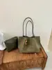 Bolso de Hombro Grande de Capacidad Retro para Viajes Transfronterizos Otoño/Invierno 2026 Nuevo Bolso de Mano Casual Simple Bolso para Madre e Hijo