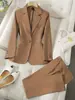 En Stock 2026 Nuevo Conjunto de Traje para Mujer para el Trabajo, Moderno Casual Estilo Europeo y Americano, Chaqueta y Pantalones de Dos Piezas de Corte Entallado