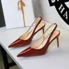 1361 Sandálias Europeias de Moda com Salto Alto Femininas Salto Fino Sexy Bico Fechado Corte Baixo Costas Abertas Tira no Tornozelo Para Usar Fora Sapatos Femininos