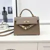 Bolsa Pequena 2022 Nova Bolsa Feminina Outono Versátil Retrô Bolsa Transversal Bolsa Quadrada Pequena Bolsa de Mão Kelly