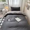 2026 Nuevo Modelo Color Sólido Dos Tonos Cama Individual para Estudiante Juego de Tres Piezas Cama Litera de Dormitorio Funda de Edredón Individual Funda de Edredón Pieza Única