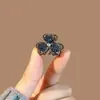 Presilha de Cabelo Exquisita com Strass Azul para Mulheres 2026 Novo Luxo Pequena Pinça de Garra Presilha para Franja Acessório de Cabelo Tamanho Pequeno Topo de Pente