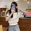 2025 Nueva Camiseta de Punto de Manga Corta Holgada con Aberturas Estilo Coreano para Mujer en Verano Chic de Nicho Aspecto Adelgazante Color Contrastante Cuello Redondo