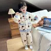 Pijama para Niños Otoño e Invierno Set Cálido de Franela para Niños 2026 Nuevo Elegante Ropa para Estar en Casa que También se Puede Usar Afuera para Bebé Niño