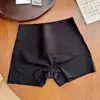 Shorts de Segurança Feminino Sem Costura em Seda Gelada, Modelo X, com Controle de Barriga e Levanta Bumbum, Anti-Exposição, Três em Um