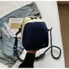 Bolsa Transversal de Luxo Transfronteiriça para Mulheres 2026 Nova Moda Tendência Bolsa de Ombro Casual Versátil Estilosa Color-Blocking Pequena