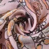 2025 Nuevo Flor de Planta y Pájaro Estampado Espiga Algodón 70X70 Cuadrado Toalla Decoración de Viaje para Mujer Venta al por Mayor Entrega Directa de Fábrica