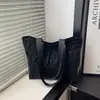 Bolsa Tote Grande Capacidade Estilo Coreano para o Dia a Dia 2025 Nova Bolsa de Mão Simples Leve Casual Tendência Bolsa de Ombro Feminina