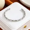 Suministro Especial Transfronterizo Acero de Titanio Abrible Pulsera de Mano Hidráulica de Alta Gama para Hombres y Mujeres 18K Sin Decoloración Joyería de Moda al por Mayor