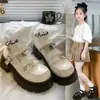 2026 Verano Nuevo Estilo Niñas Princesa Moda Zapatos de Baile de Rendimiento Estilo Británico Suela Suave Zapatos Pequeños de Cuero para Niñas