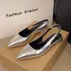 Zapatos de tacón alto de punta fina estilo francés con tacón grueso y espalda descubierta, nuevos zapatos de trabajo elegantes estilo hada de cuero suave para mujer temporada primavera/otoño 2025