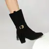 Tamanhos 34-43 Botas Femininas de Franjas Outono e Inverno Sapatos Femininos de Tamanho Grande Transfronteiriços Solado de Borracha Antiderrapante Solado Macio Zíper Lateral Sapatos de Cano Médio